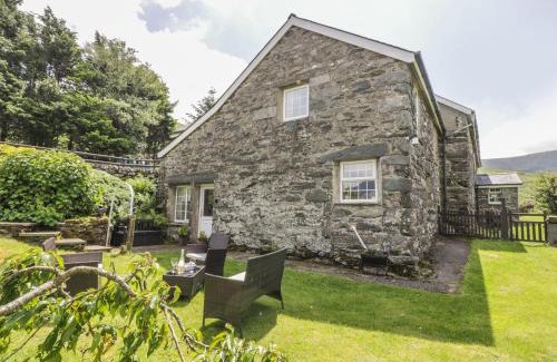 Llanbedr House | The Stable Cottage