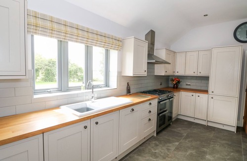 Boston Cottage | The Stables