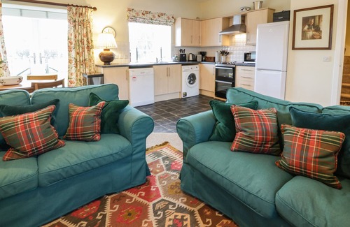 Newbridge Cottage | The Stables