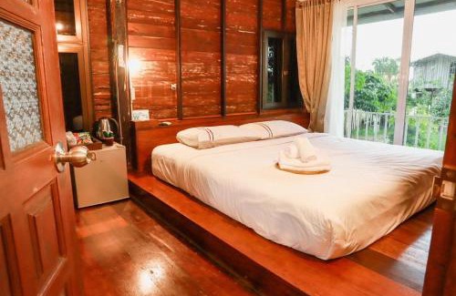 Sakae Krang House | The Sun House อุทัยธานี