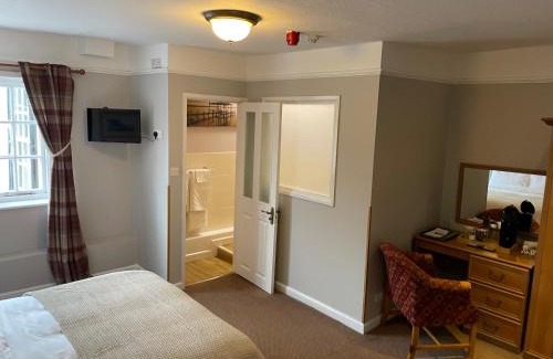 East Ilsley House | The Swan Inn