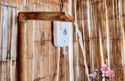 Tha Sao Resort | The Three Bubble Houses