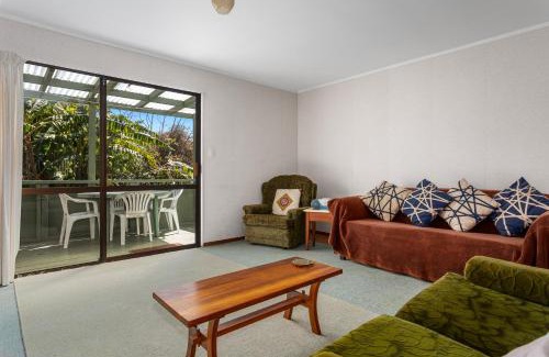 Waihau Bay House | The Treehouse- Whanarua Bay