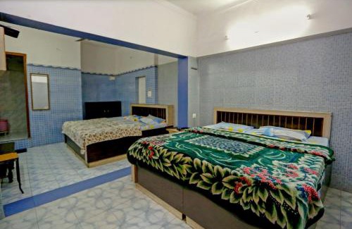 Paltan Bazaar Hostel | The Trekkers Hostel - Dehradun