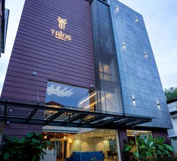 Shenoys Hotel | The Trios Hotel