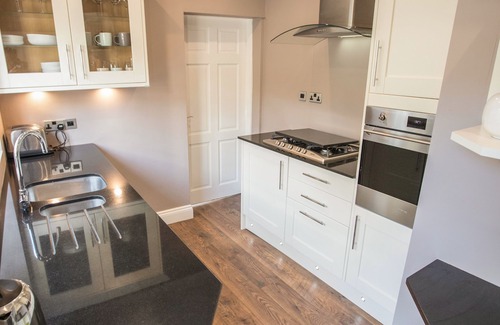 Tynemouth Cottage | THE TYNEMOUTH COTTAGE, country holiday cottage in Tynemouth