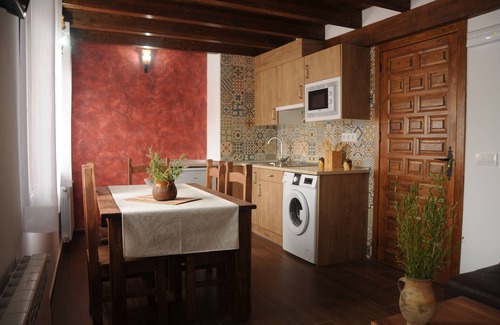 Tragacete Apartment | THE VASALL 2 SWALLOW