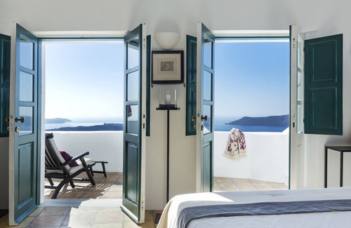 Imerovigli Hotel | The Vasilicos