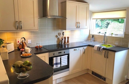 Nunney Cottage | The View Cottage -Tennis Court- Nr Frome, Longleat