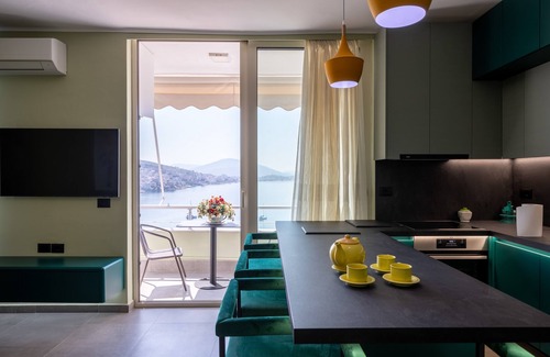 Sarande Apartment | The View1- “Free Parking”