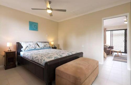 Deception Bay Villa | The Villa at the Bay