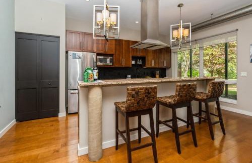 Shorewood-Tower Hills-Harbert House | The Vineyard Loft