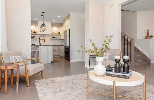 Kemptville House | The Wabi Sabi: 4-bedrooms designer home