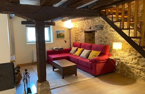 Ciguenza House | THE WALNUT TREE HOUSE