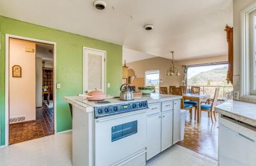 Mosier House | The Wandering Waterfall