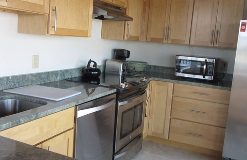 Scarborough House | The Waterfront Deckhouse-Pine Point Beach Waterfront Property