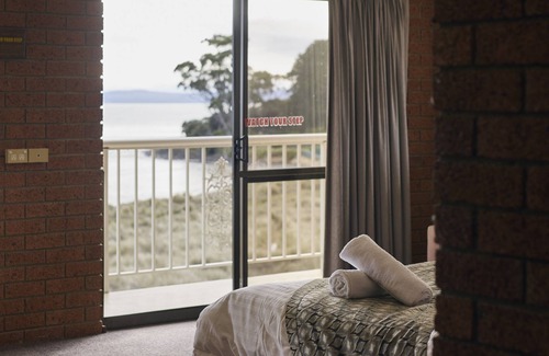 Swansea Hotel | The Waterloo Hotel