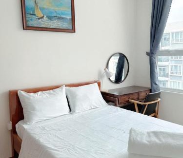 District 6 Apartment | The Western Capital Apartment, Eric House