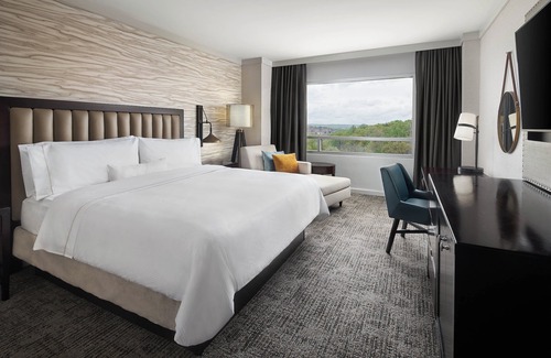 Linthicum Heights Hotel | The Westin Baltimore Washington Airport - BWI