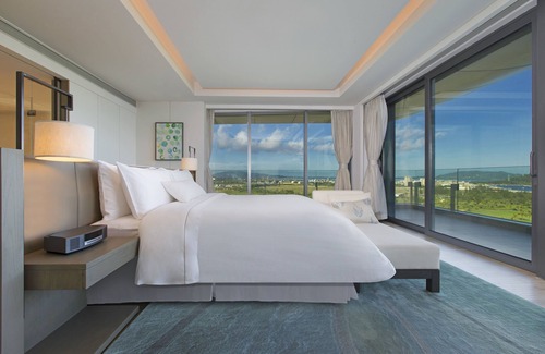 Lingshui Hotel | The Westin Blue Bay Resort & Spa