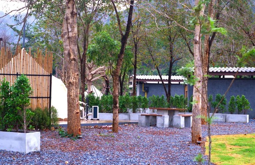 Phaya Yen RV Rental | The Wild Khao Yai - Glamping