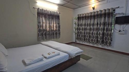 Gir National Park Resort | The Wilds Villa Gir Jungle Stay with Swimming Pool