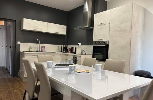 Marcillac-la-Croisille Apartment | The winged angels