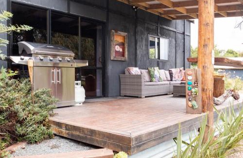 Lake Tarawera House | The Woolshed