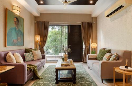 Safdarjung Enclave Apartment | TheCityAbode-3BHK- Caretaker South Delhi Safdarjung