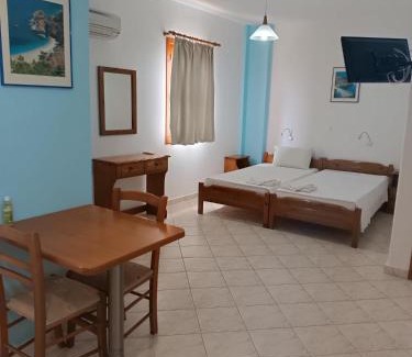 Finiki Apartment | Theodosis Studios Finiki