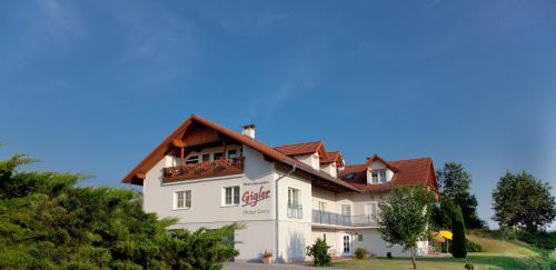 Wagerberg Hotel | Thermenpension Gigler