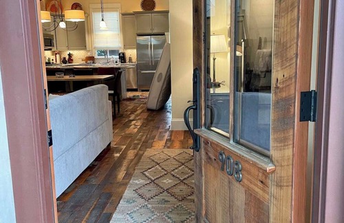 Buena Vista House | This house is a 3 bedroom(s), 2.5 bathrooms, located in Buena Vista, CO.