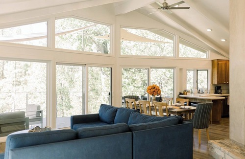 Bass Lake House | This house is a 5 bedroom(s), 5 bathrooms, located in Bass Lake, CA.
