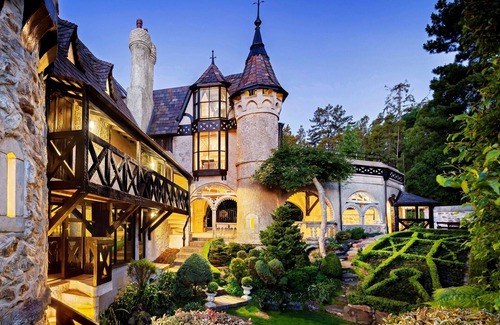 Crafers House | Thorngrove Manor House