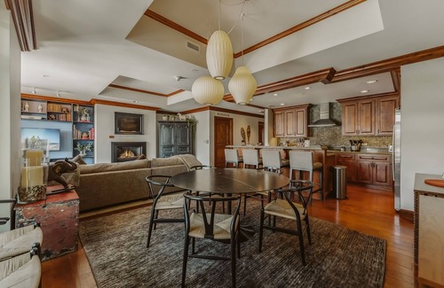Vail Condo | Three Bedroom Residence by InvitedHome | Ski Shuttle, Pool, Hot Tub, Lounge Bar