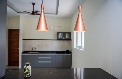 HITEC City House | Three Bedroom Serviced Apartment With Fully Equipped Kitchen - Cloud9Homes