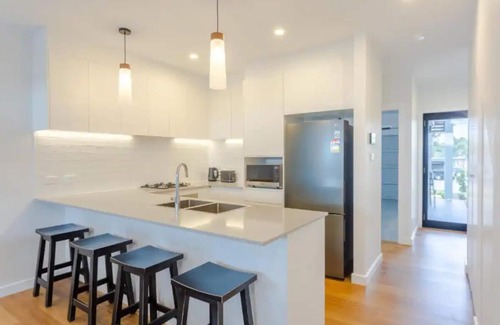 New Lambton House | Three Bedroom Townhouse