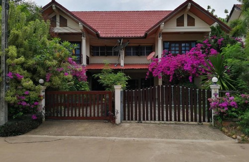 Saphli Villa | Thungwualaen Vill Chumphon