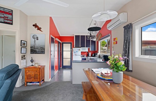 Clyde House | Thyme Away - Clyde Holiday Home