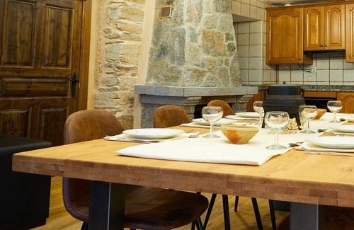 Puebla de Sanabria Cottage | Tia Basi Cottage for 8 people