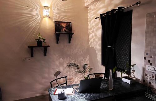 Lake Swaroop Sagar Apartment | TicAna Apartments with all amenities lake view & terrace garden Ac Kitchen wifi