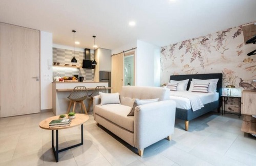 Adeje Apartment | Tierrazul Art Boutique Rose Sweet Suite