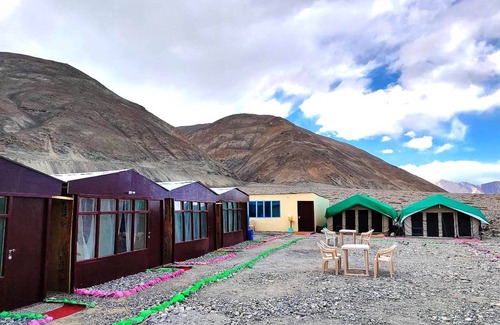 Spangmik RV Rental | TIH Pangong Delight Camps and Cottages