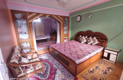 Sanjauli Bed & Breakfast | Tilla Homestay Shimla
