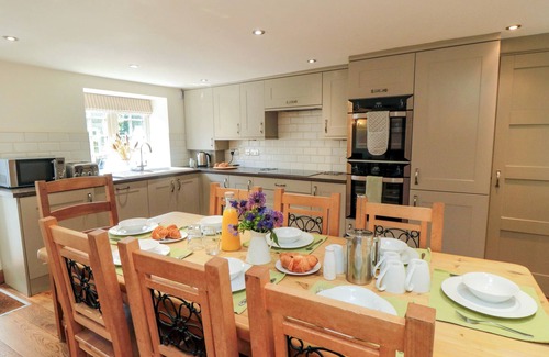 West Heslerton Cottage | Tillers Cottage