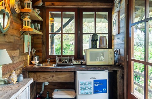 Cacia Cabin | Tilt Tree House - Vale da Silva Villas