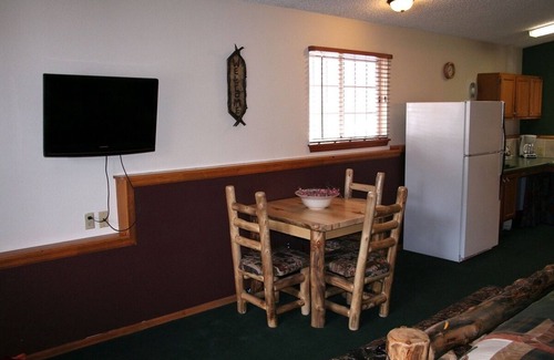 Estes Park Ski Chalet | Timber Creek Chalets: 11 1 Bedroom Chalet