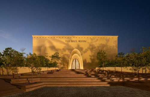 Devpar Hotel | Time Square Resort & Spa Bhuj