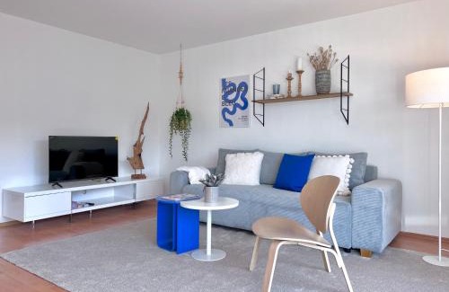 Gemarkung Barmen Apartment | TIMELESS APARTMENT: FREE PARKING + BALCONY