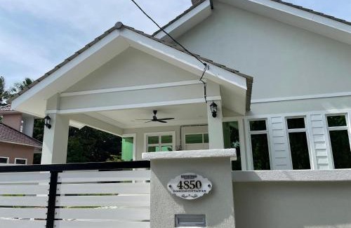Rambai Villa | Timeless Cottage KB